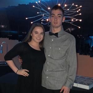 Meet your Posher, Darron